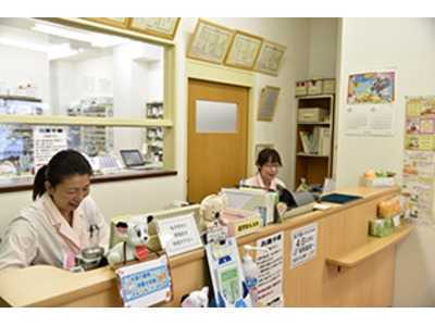 ツタ薬局 大津京町店の写真4枚目:整理の行き届いた局内です