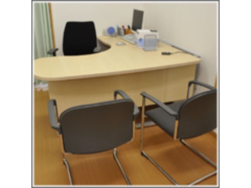 よしい心療内科の写真2枚目:診療室です