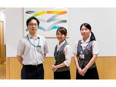 東葛クリニック八柱の写真2枚目:いつでも「明るい笑顔」での対応を心がけています