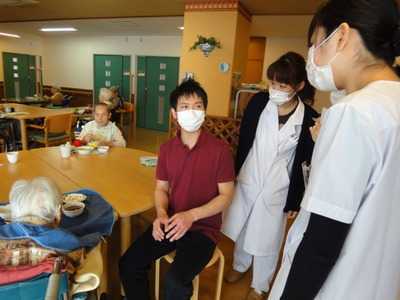 ナーシングホーム市川（調理師/調理スタッフの求人）の写真2枚目：介護職員の意見も積極的に取り入れています。