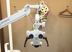 飯島歯科医院（歯科衛生士の求人）の写真3枚目：マイクロスコープでの根管治療を行っています