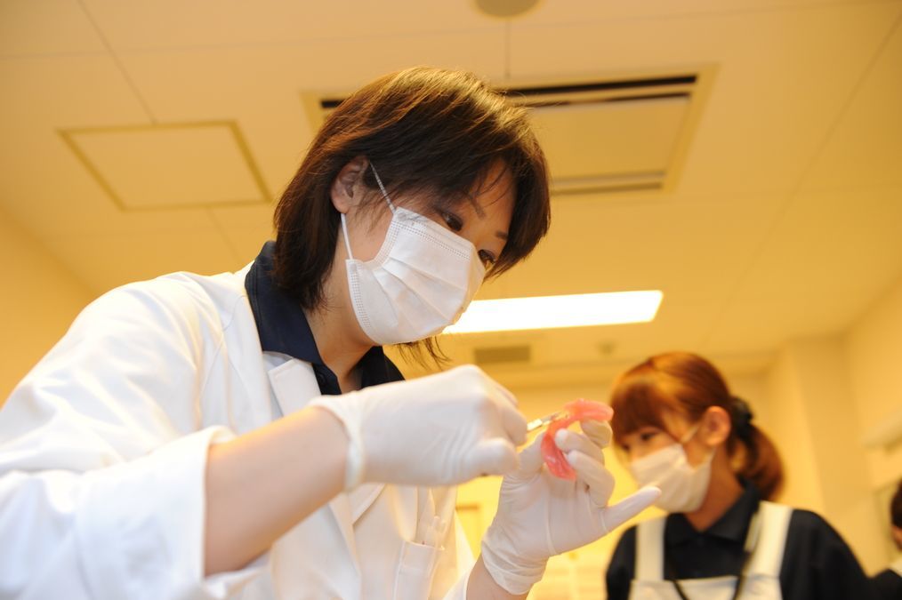 コンパスデンタルクリニック名古屋(歯科衛生士の求人)の写真:真摯な姿勢を大切にしています