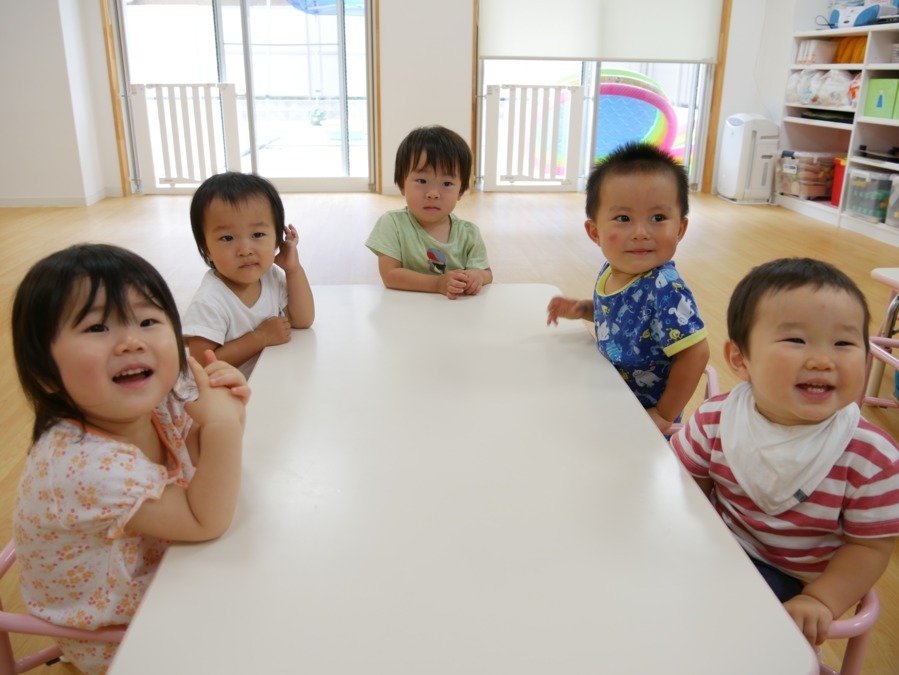 キッズスクウェア　中之島フェスティバルタワー（保育士の求人）の写真2枚目：たくさんのご応募お待ちしています♪