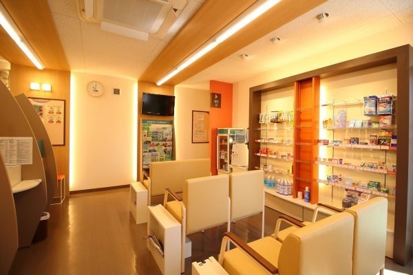 レインボー薬局　高畑店の写真1枚目：最新設備の整った調剤薬局です