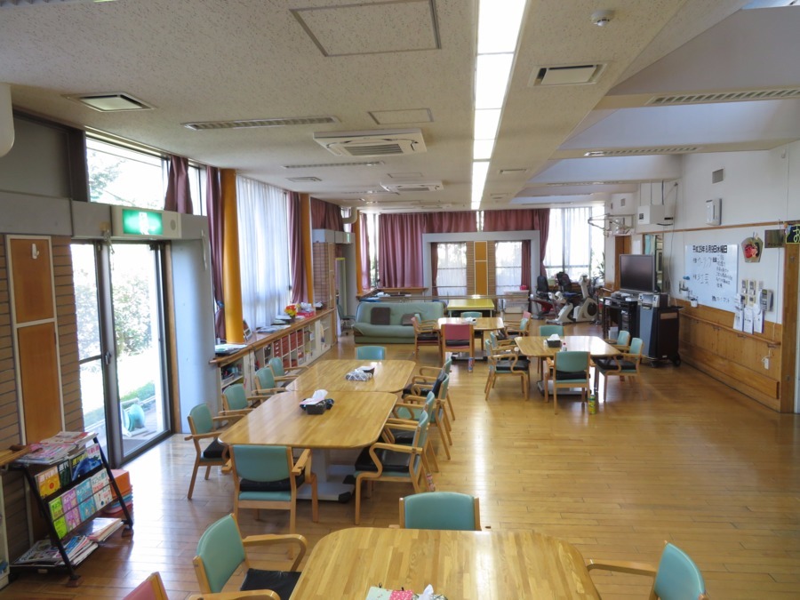 練馬区立錦デイサービスセンター（介護職/ヘルパーの求人）の写真4枚目：利用者様のご希望を反映したプログラムが多数あります