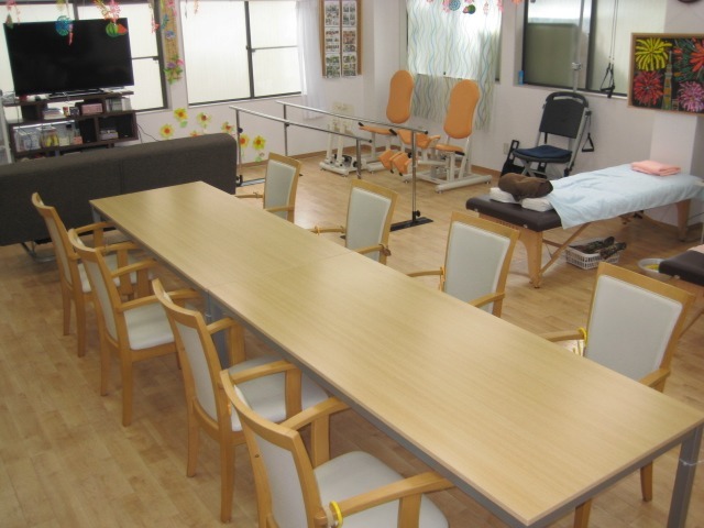 はなまるデイサービス鎌倉店（介護職/ヘルパーの求人）の写真8枚目：