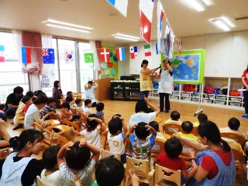 上福岡おひさま保育園の写真5枚目：インターナショナルデイというイベントでは国際交流も行っています