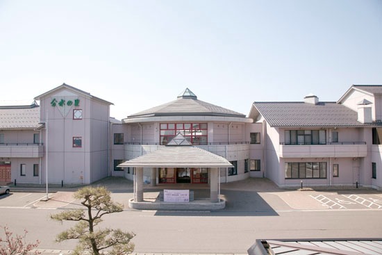 特別養護老人ホーム分水の里(看護師/准看護師の求人)の写真:分水の里外観