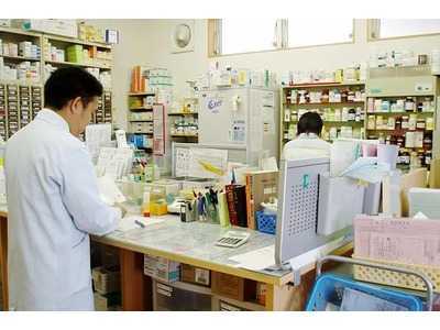 いちご調剤薬局 神西支店の写真2枚目:処方箋調剤の他に一般薬の販売も行っています