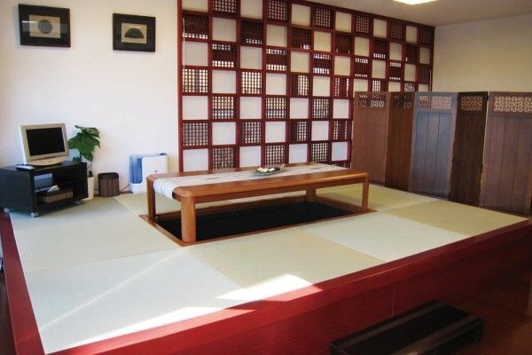 リエイの快護癒しのデイサービス八千代台（介護職/ヘルパーの求人）の写真5枚目：【八千代台】和室コーナー