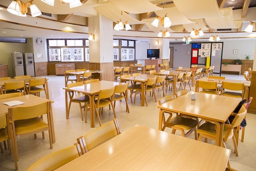 大島病院(公認心理師/臨床心理士の求人)の写真8枚目:患者様がゆったりできるスペースを多く確保しております