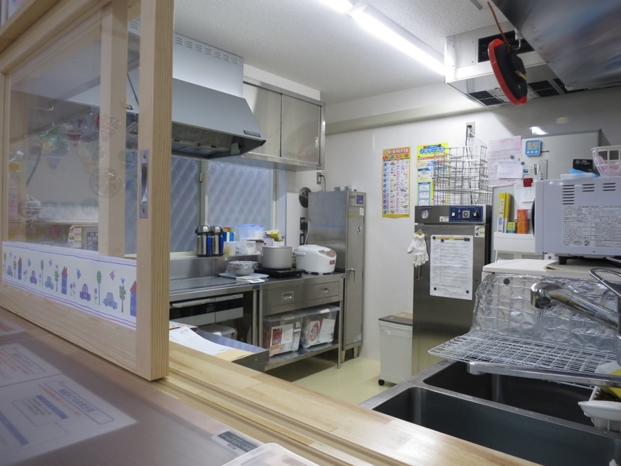 立場らびっと保育園の写真3枚目：