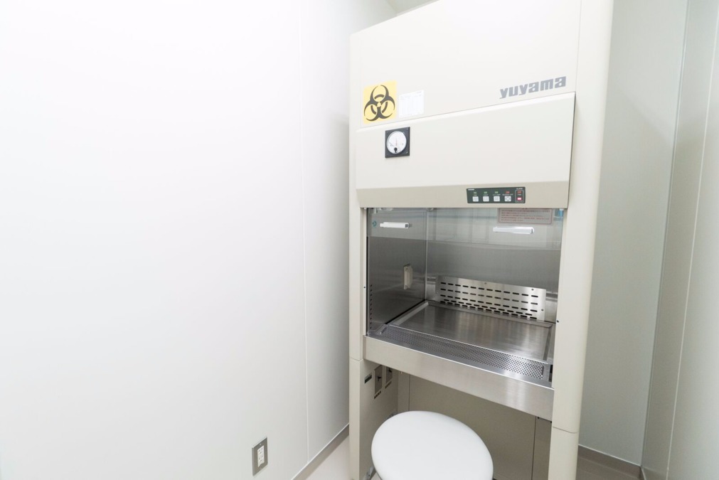 ドリーム薬局 （薬剤師の求人）の写真6枚目：安全キャビネットも設置おり化学療法などの調剤も対応します