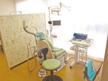 かとうデンタルケアクリニックの写真:私達と一緒に地域の皆様のお口の健康をお守りしませんか?