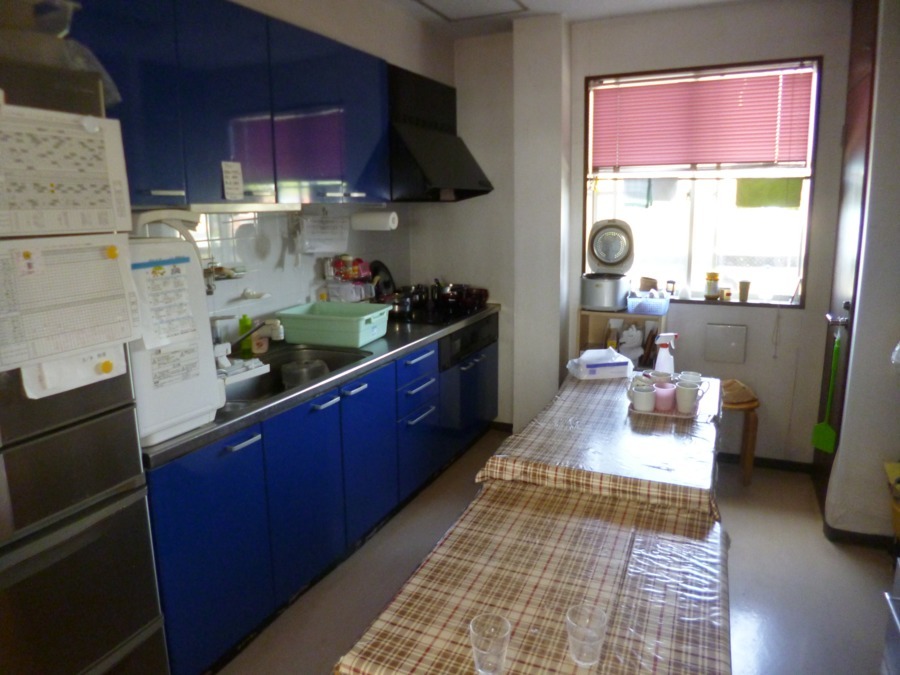 グループホーム美乃里の写真13枚目：台所です。簡単な調理は職員にて行います。