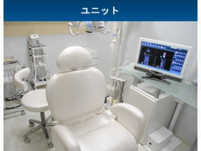 岡崎歯科医院の写真3枚目：パーテーションで区切られているので集中して業務に取り組めます