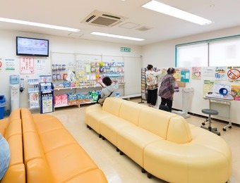 新つるみ薬局の写真2枚目：