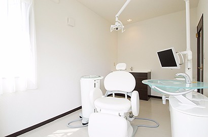 堀歯科クリニックの写真3枚目：個室診療室を完備