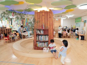 田中ナースリー大和保育園の写真3枚目：姉妹園の若宮保育園！　ドッジボール大会で真剣勝負します！