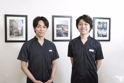 前田歯科医院の写真2枚目：写真右：前田院長