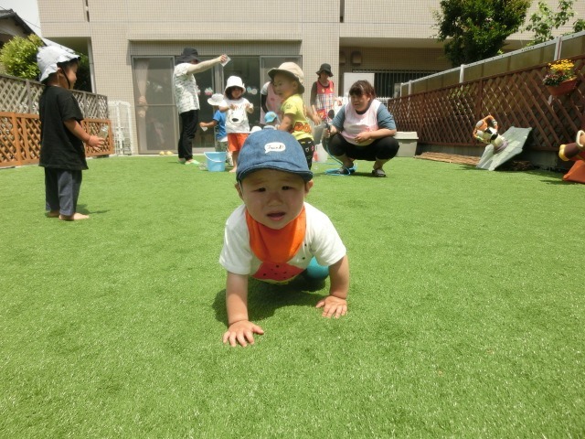 はぐはあとひまわり保育園クローバーの写真5枚目：園庭もあります。