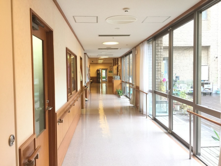 特別養護老人ホーム上井草園（介護職/ヘルパーの求人）の写真5枚目：