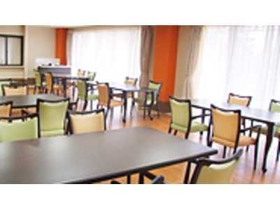 サービス付き高齢者向け住宅 サンシティハウスの写真2枚目:2014年4月にオープンした施設です♪