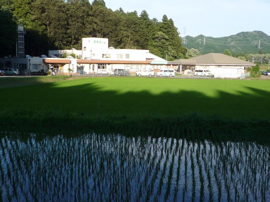 今市南地域包括支援センターの写真1枚目：豊かな環境の中で充実したj間を支えます