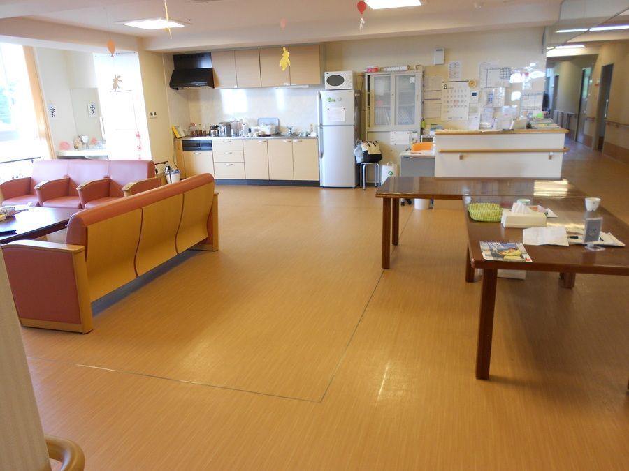 社会福祉法人彩幸会　介護付軽費老人ホーム　岬（介護職/ヘルパーの求人）の写真2枚目：