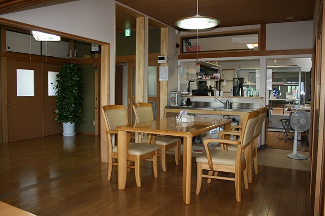 小規模多機能型居住介護ホーム すずらん家(管理職(介護)の求人)の写真:利用者様の生活スタイルを大切にしたケアを心掛けております。