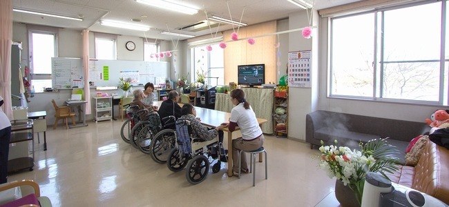 赤とんぼ鶴崎(介護職/ヘルパーの求人)の写真:家庭的な雰囲気を大切にしています