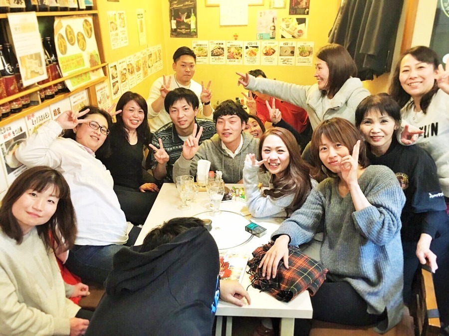 わかばデイサービス（管理職（介護）の求人）の写真4枚目：20～50代の幅広い年代のスタッフが活躍中です！
