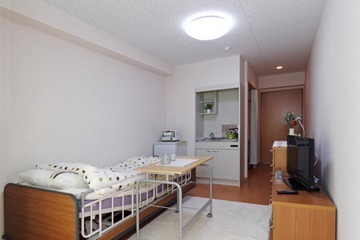 介護付き有料老人ホーム　ミヨ倶楽部堺の写真3枚目：個室