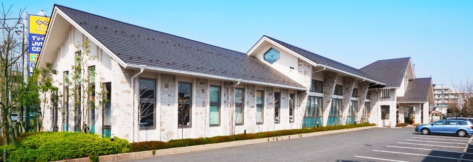 まつむら歯科 立川診療所(歯科助手の求人)の写真:快適な施設と20台の駐車場!
