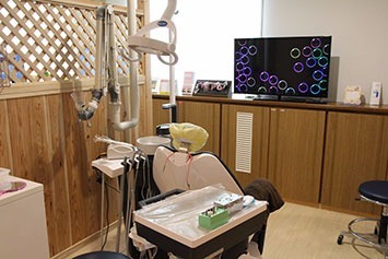 もりみつ歯科クリニック（歯科衛生士の求人）の写真5枚目：診察室の様子です。