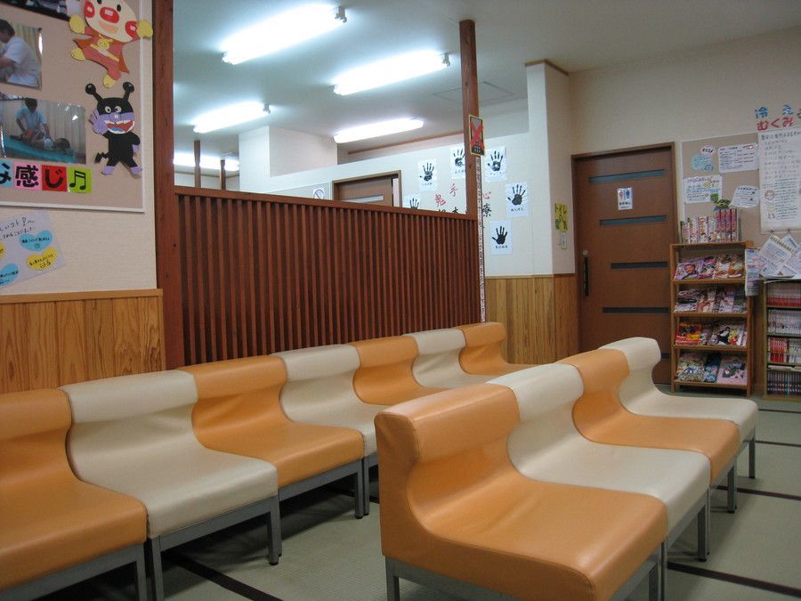 整骨院無双 吉野の写真2枚目：床は畳基調の落ち着いた和風のテイスト♪