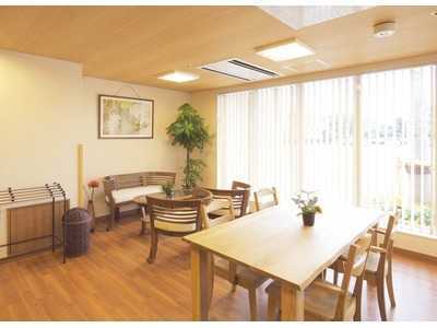 デイサービスセンター 秋桜ヴィレッジ(看護師/准看護師の求人)の写真2枚目:家庭的で温かみのあるケアを心がけています