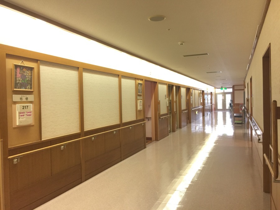 特別養護老人ホーム上井草園（介護職/ヘルパーの求人）の写真4枚目：