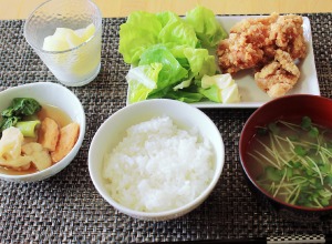 グループホームわきあいあいの写真2枚目：バランスの取れた食事