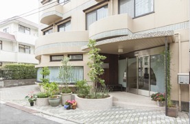 ドーミー北綾瀬(管理栄養士/栄養士の求人)の写真3枚目:北綾瀬外観