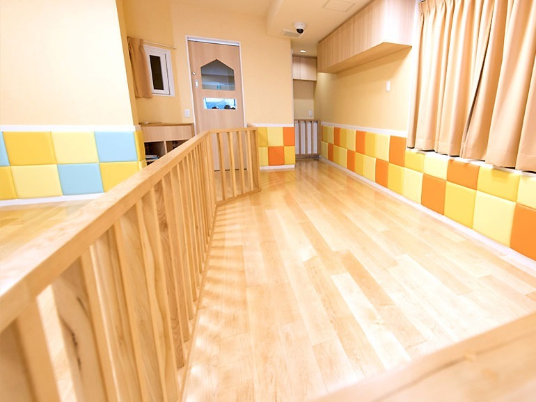 サンライズキッズ保育園 厚木園（保育士の求人）の写真3枚目：保育園内