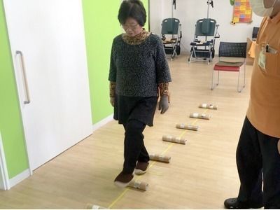 GENKINEXT市川南行徳の写真11枚目：歩行訓練の様子です