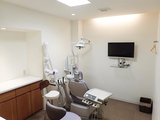 オレンジ歯科の写真3枚目:保険から自費まで幅広い診療科目を扱っています