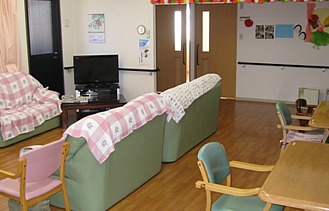 生協あじまの家グループホームの写真2枚目：利用者様同士が楽しく過ごす場所です