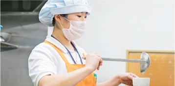 ハートフーズ ケア・ラポート野間内の厨房(調理師/調理スタッフの求人)の写真:ハートフーズ ケア・ラポート野間内の厨房です。ご応募お待ちしております。