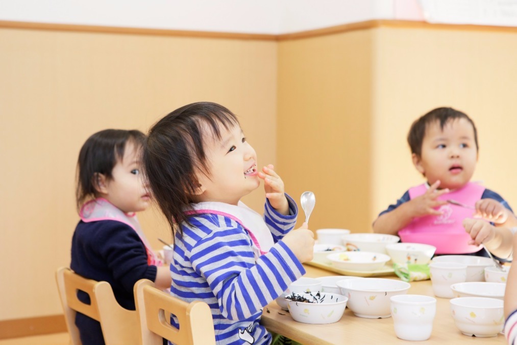 葉隠勇進株式会社　東京本社　保育園給食部門（調理師/調理スタッフの求人）の写真3枚目：