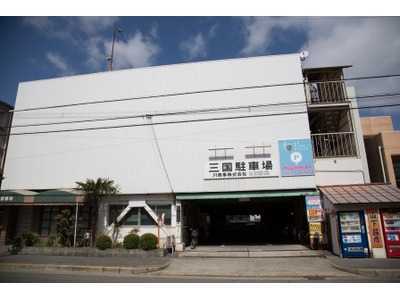 かずデンタルクリニック(歯科医師の求人)の写真7枚目:車通勤して頂けます。