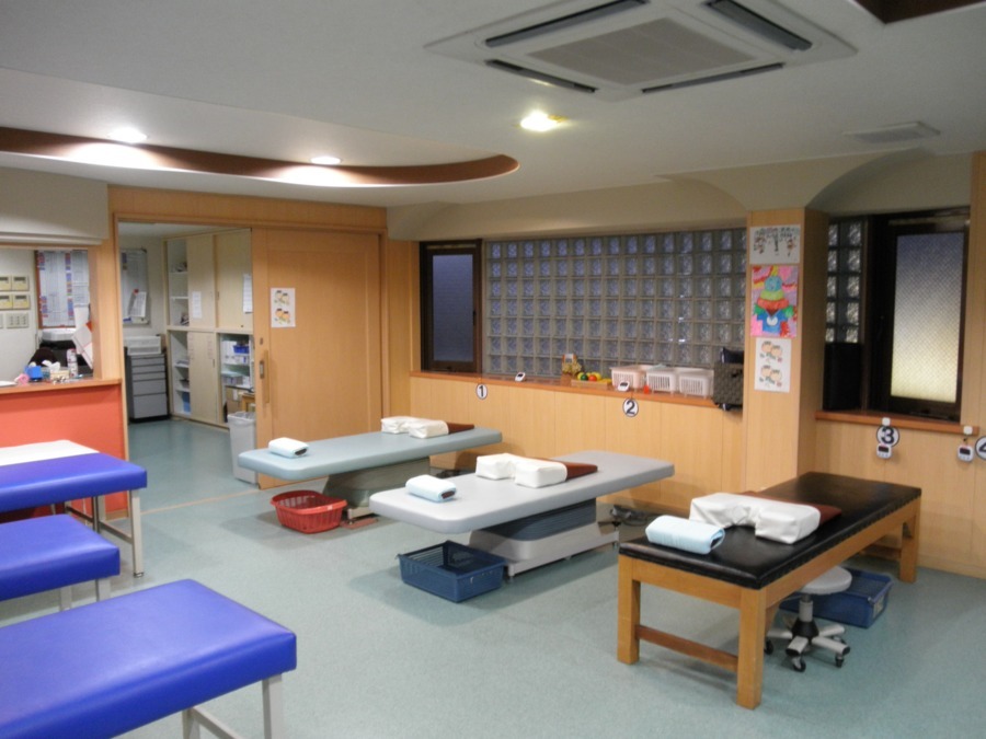 医療法人秀整会　長整形外科（理学療法士の求人）の写真2枚目：患者様にしっかり向き合った診療を行っております