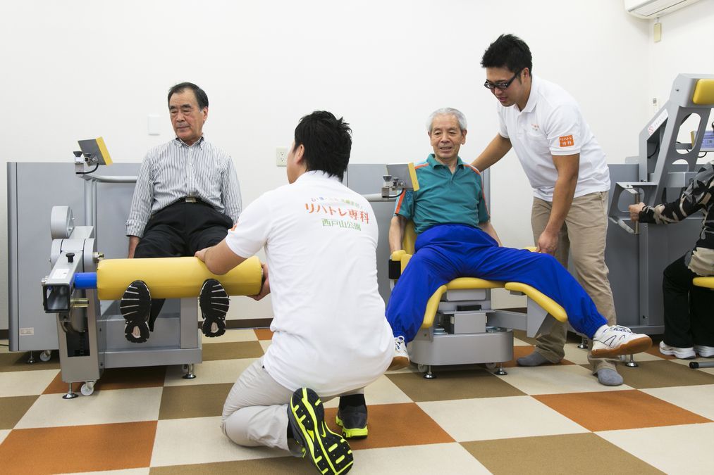 リハトレ専科の写真5枚目：マシンを使わないトレーニングよりも身体能力の改善に効果があり、続けやすいと評判のトレーニング方法です。