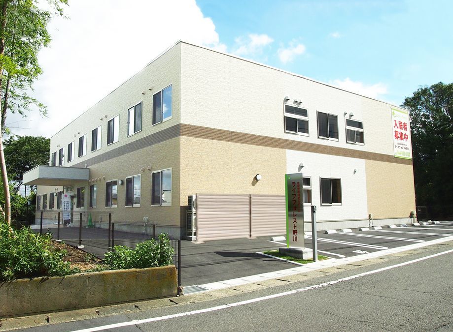 住宅型有料老人ホームライフフォレスト野川(看護師/准看護師の求人)の写真:住宅型有料老人ホームライフフォレスト野川外観